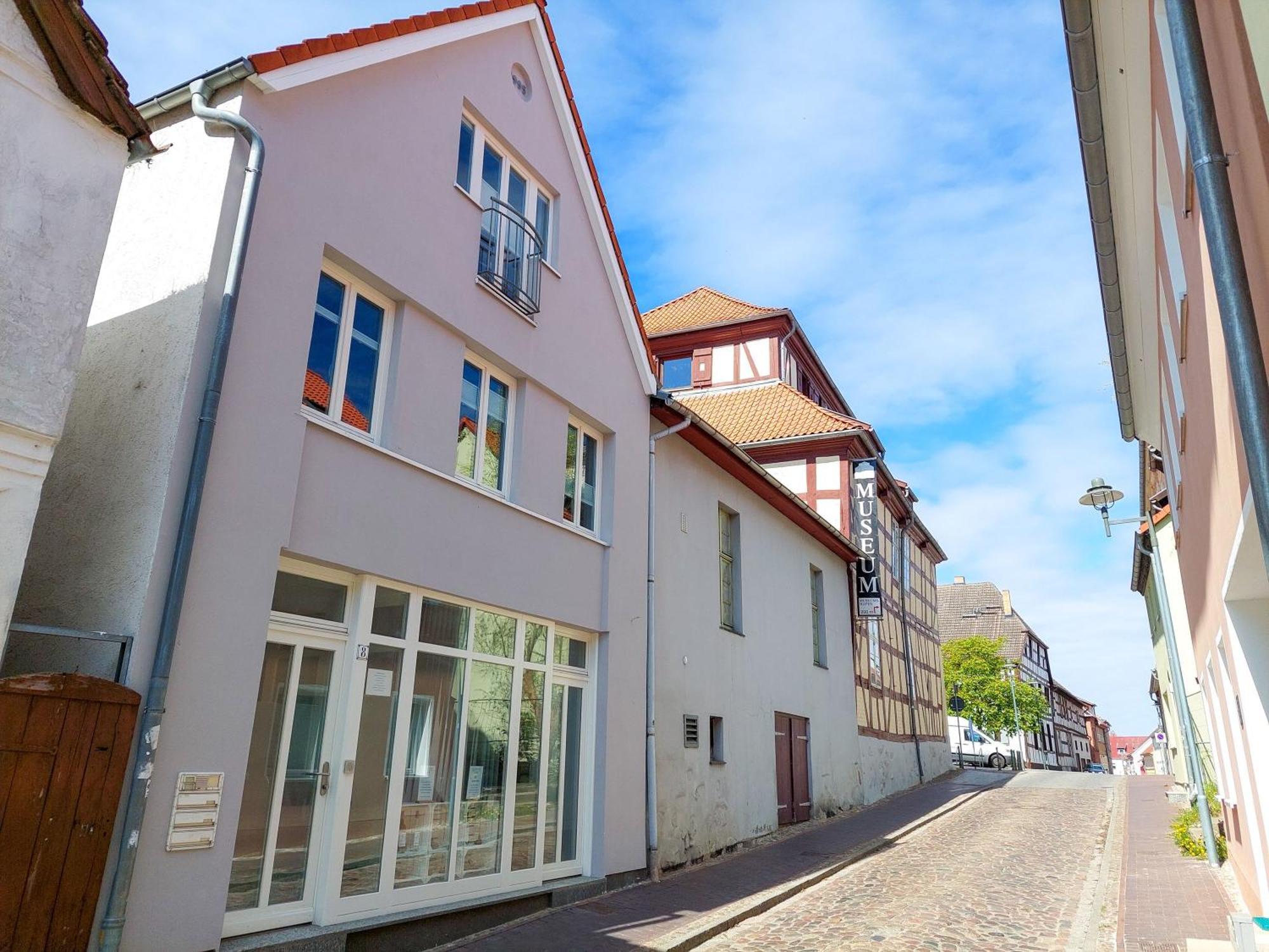 Ferienapartments im SCHUSTER-ACHT Wolgast Exterior foto